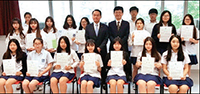 香港 - 北朝鮮の学生に手紙を書く文芸大会授賞式