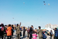 首尔江东区协议会 - 举办统一夙愿放风筝大赛