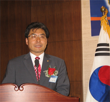 Opening address by Lee Kyung-jong