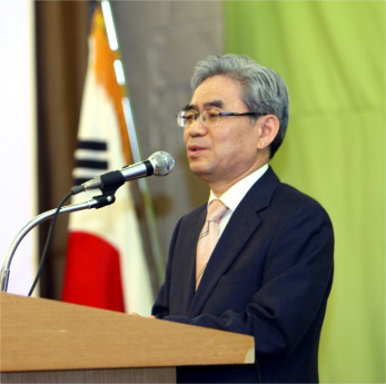 Park Chan-bong, Secretary General 