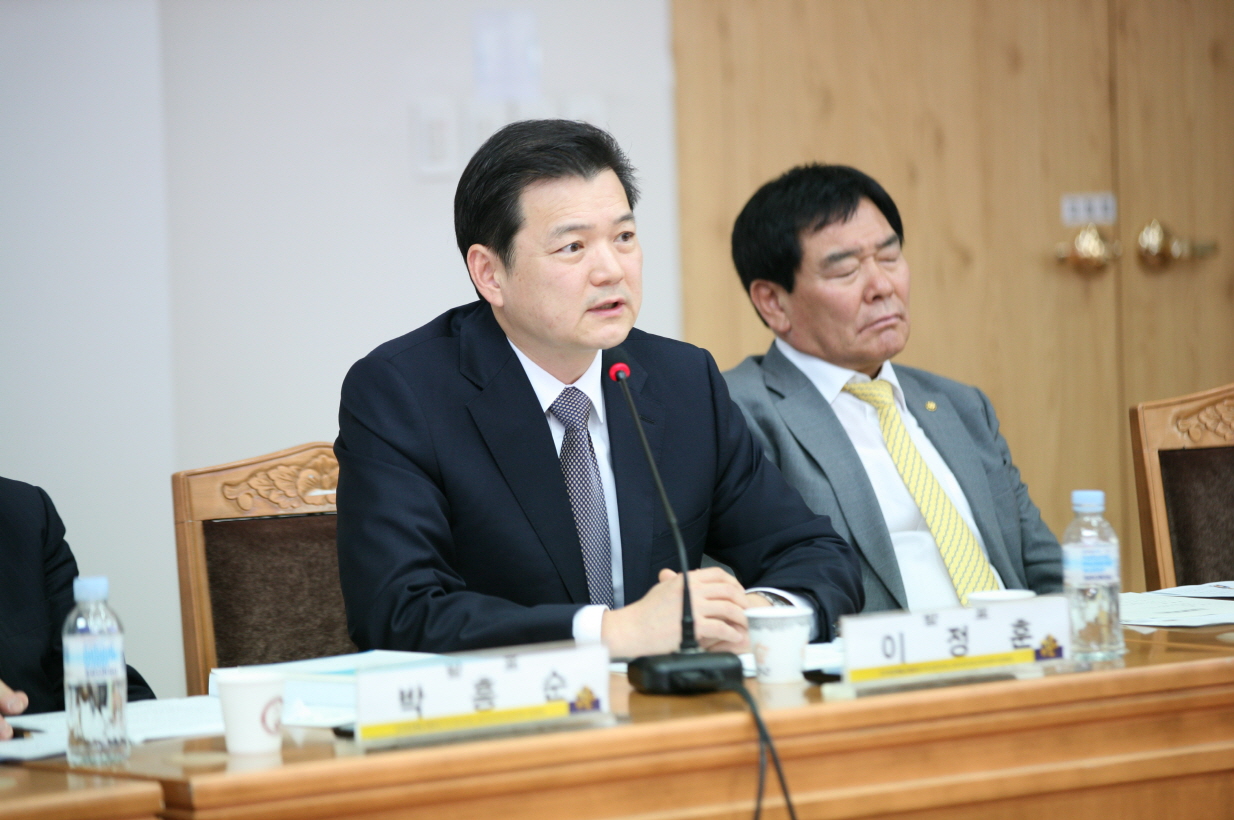 Ambassador Lee Jeong-hun