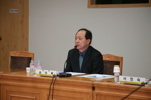 Song Doo-rok, secretary general of the South-North Education Development Institute