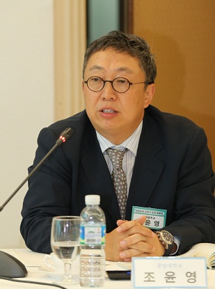 Prof. Cho Yun-yeong, Chung-ang Univ.